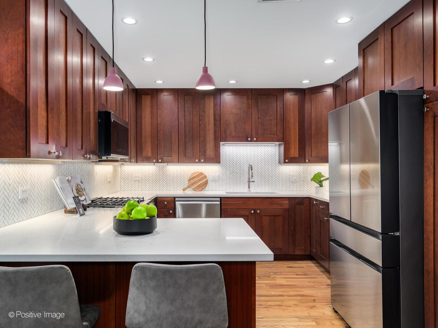 657 W Fulton Street 708