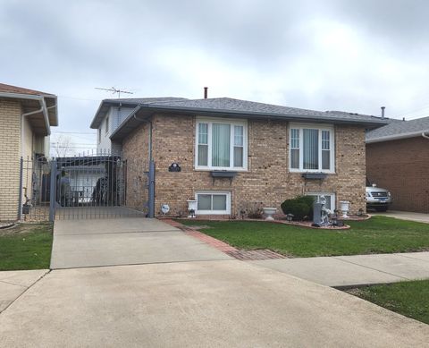 11723 S Avenue J Chicago IL 60617
