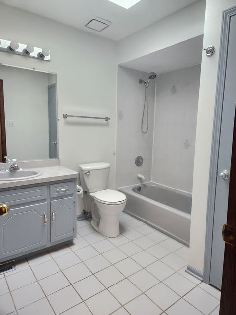 Tiny photo for 11723 S Avenue J, Chicago, IL 60617 (MLS # 12504744)