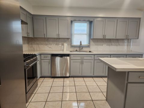 Tiny photo for 11723 S Avenue J, Chicago, IL 60617 (MLS # 12504744)