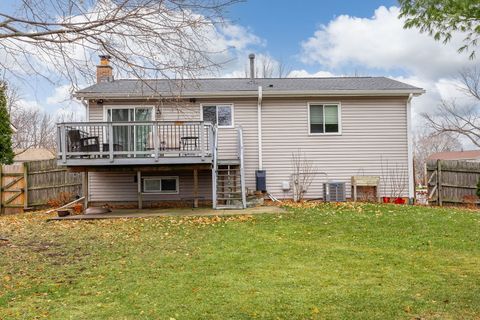 Tiny photo for 24W631 Springdale Drive, Naperville, IL 60540 (MLS # 12538379)