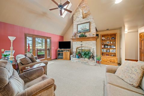 Tiny photo for 520 Rees Street, Hinckley, IL 60520 (MLS # 12611955)