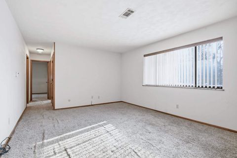 Tiny photo for 5102 25th Ave Ct Court #102, Moline, IL 61265 (MLS # 100000151)