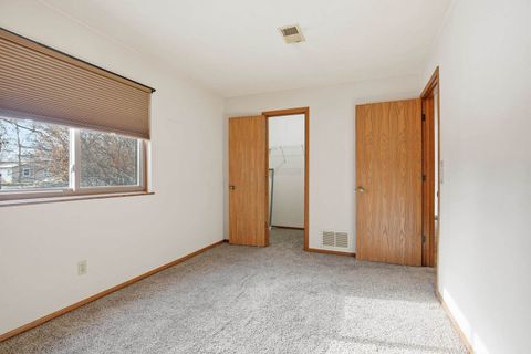 Tiny photo for 5102 25th Ave Ct Court #102, Moline, IL 61265 (MLS # 100000151)