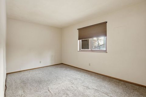 Tiny photo for 5102 25th Ave Ct Court #102, Moline, IL 61265 (MLS # 100000151)