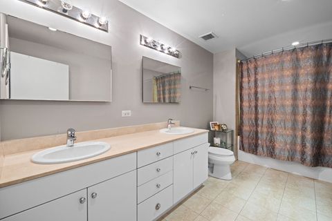 Tiny photo for 8 E RANDOLPH Street #3004, Chicago, IL 60601 (MLS # 12493958)