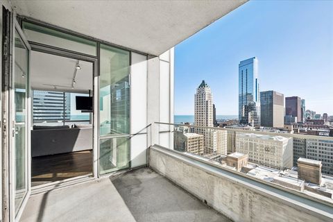 Tiny photo for 8 E RANDOLPH Street #3004, Chicago, IL 60601 (MLS # 12493958)