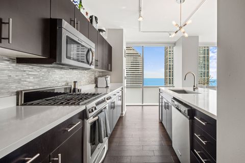 Tiny photo for 8 E RANDOLPH Street #3004, Chicago, IL 60601 (MLS # 12493958)