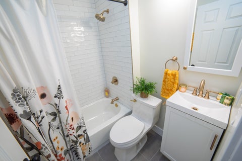 Tiny photo for 1030 Charles Street, Aurora, IL 60506 (MLS # 12762280)