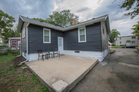 Tiny photo for 1030 Charles Street, Aurora, IL 60506 (MLS # 12762280)