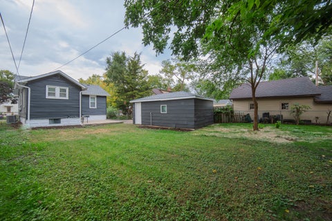 Tiny photo for 1030 Charles Street, Aurora, IL 60506 (MLS # 12762280)