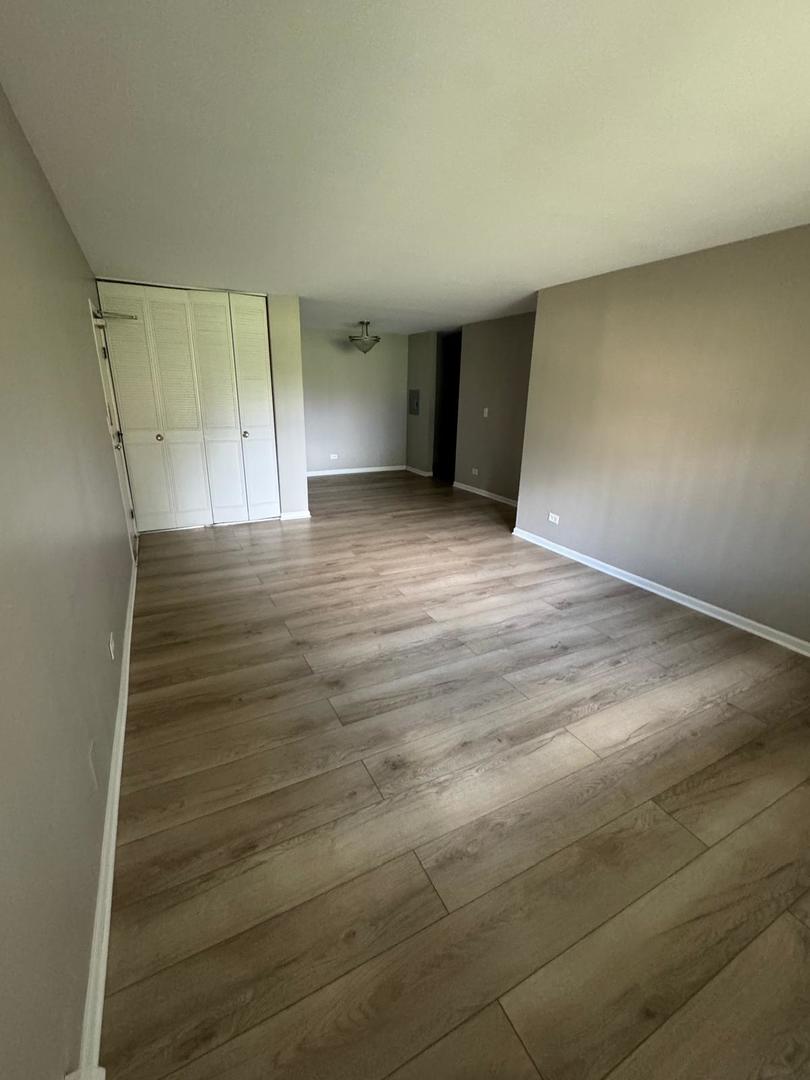 1477 Winslowe Drive 102