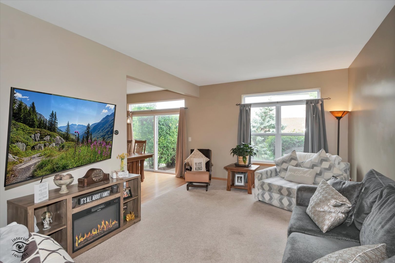 2733 Foxwood Drive