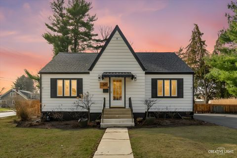 Photo of 328 E Lee Street, Plano, IL 60545 (MLS # 12590702)