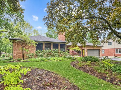 580 W Main Street Cary IL 60013