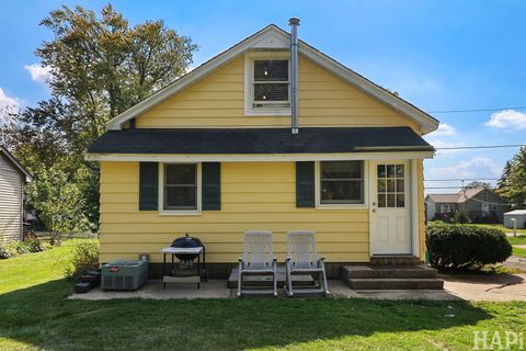 Tiny photo for 22969 W Lakeview Avenue, Antioch, IL 60002 (MLS # 12488628)