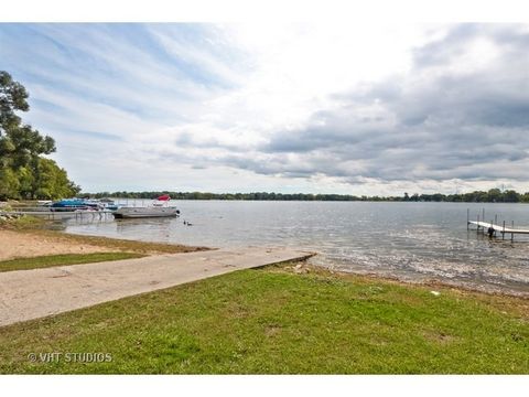 Tiny photo for 22969 W Lakeview Avenue, Antioch, IL 60002 (MLS # 12488628)