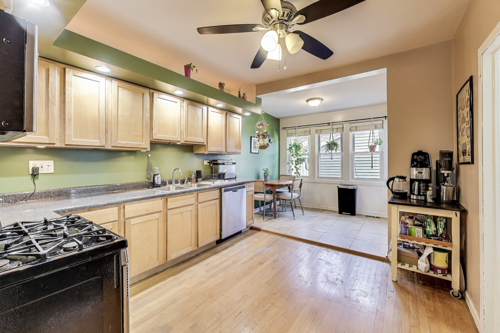 2009 N Bingham Street