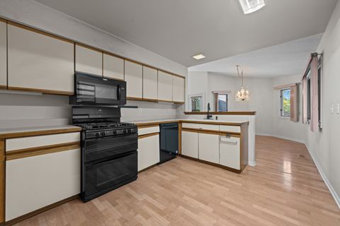 Tiny photo for 106 Sumac Court, St. Charles, IL 60174 (MLS # 12457048)
