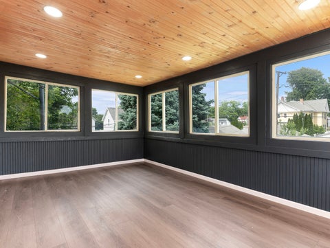 Tiny photo for 608 2nd Avenue, Sterling, IL 61081 (MLS # 12768528)