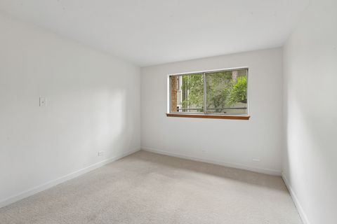 Tiny photo for 938 Ontario Street #10, Oak Park, IL 60302 (MLS # 12659597)