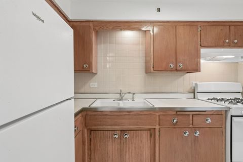 Tiny photo for 938 Ontario Street #10, Oak Park, IL 60302 (MLS # 12659597)