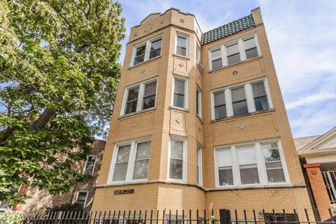 Photo of 2227 N Kimball Avenue #1E, Chicago, IL 60647 (MLS # 12467376)