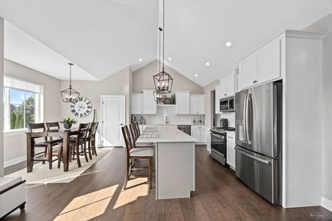 Tiny photo for 20948 Lakewoods Lane, Shorewood, IL 60404 (MLS # 12503276)