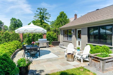 Tiny photo for 235 Coolidge Avenue, Barrington, IL 60010 (MLS # 12662640)