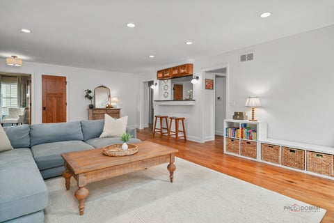 Tiny photo for 235 Coolidge Avenue, Barrington, IL 60010 (MLS # 12662640)