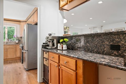 Tiny photo for 235 Coolidge Avenue, Barrington, IL 60010 (MLS # 12662640)