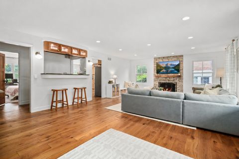 Tiny photo for 235 Coolidge Avenue, Barrington, IL 60010 (MLS # 12662640)