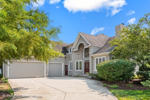 Photo of 3571 SCOTTSDALE Circle, Naperville, IL 60564 (MLS # 12702147)