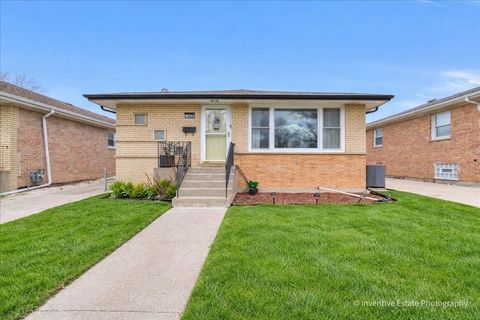 Photo of 3828 W 116TH Place, Alsip, IL 60803 (MLS # 12614562)