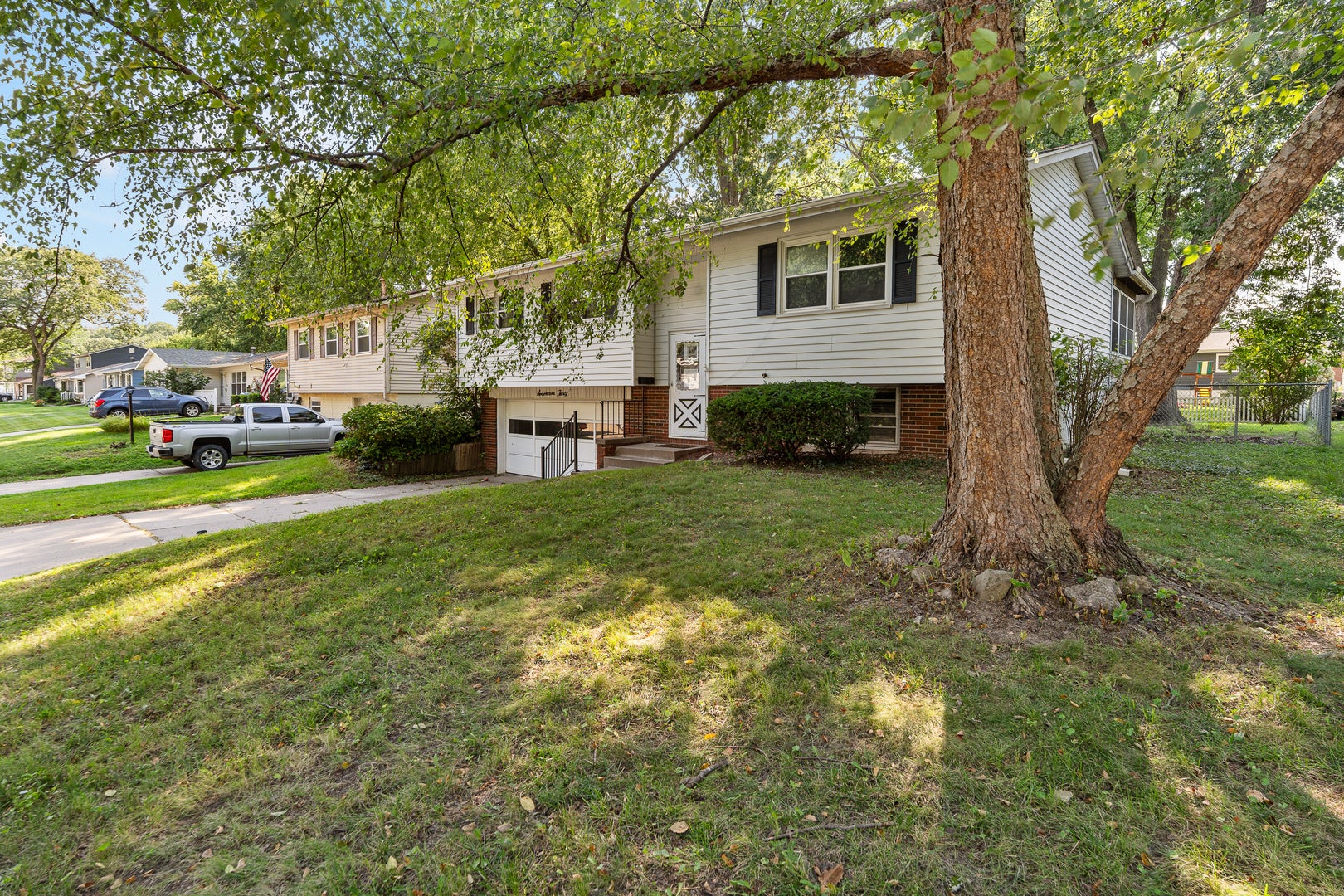 1730 Fairmeadow Drive