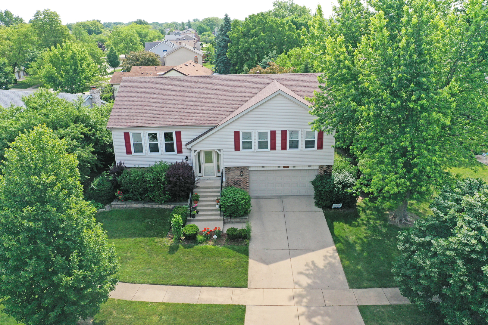 1005 N Dovington Drive