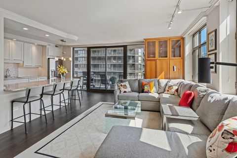 Tiny photo for 630 N State Street #2205, Chicago, IL 60654 (MLS # 12474105)