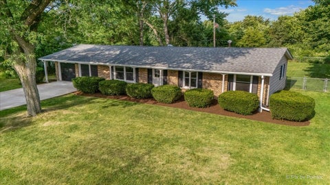 Tiny photo for 136 Scott Drive, East Dundee, IL 60118 (MLS # 12712196)