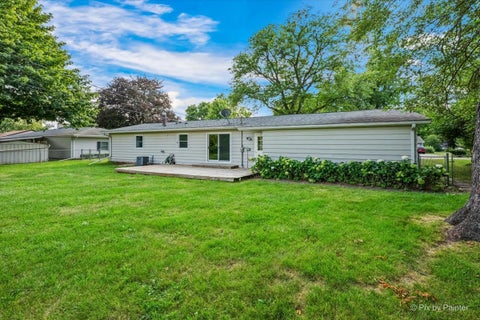 Tiny photo for 136 Scott Drive, East Dundee, IL 60118 (MLS # 12712196)
