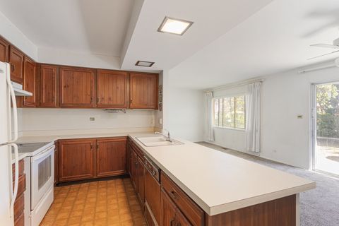 Tiny photo for 609 Carriage Hill Drive, Glenview, IL 60025 (MLS # 12526168)