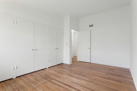 Tiny photo for 609 Carriage Hill Drive, Glenview, IL 60025 (MLS # 12526168)