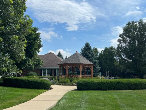 Tiny photo for 2813 Bond Circle, Naperville, IL 60563 (MLS # 12448330)