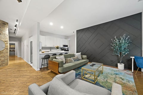 Tiny photo for 4354 N Kenmore Avenue #1N, Chicago, IL 60613 (MLS # 12773074)