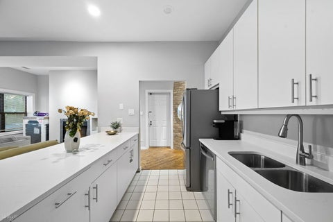 Tiny photo for 4354 N Kenmore Avenue #1N, Chicago, IL 60613 (MLS # 12773074)