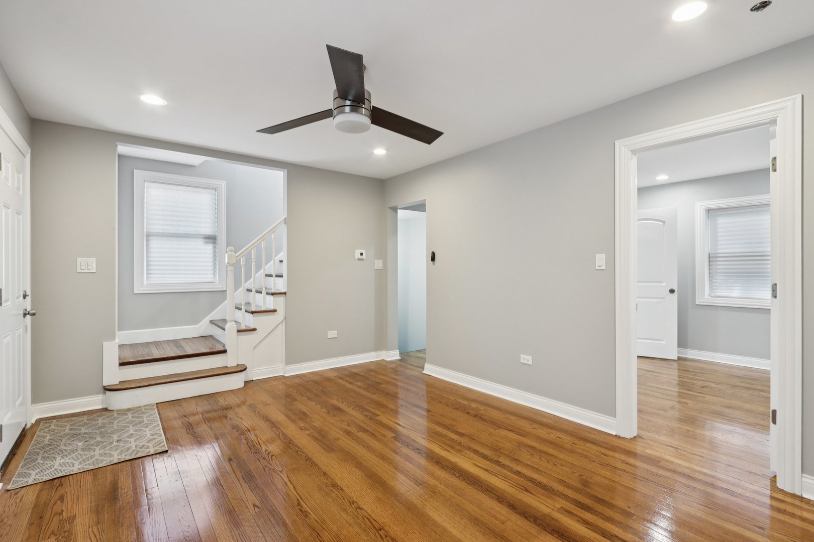 2129 E 97th Street