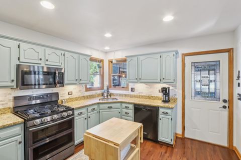 Tiny photo for 532 S Van Buren Street, Batavia, IL 60510 (MLS # 12487501)