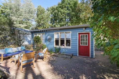 Tiny photo for 532 S Van Buren Street, Batavia, IL 60510 (MLS # 12487501)