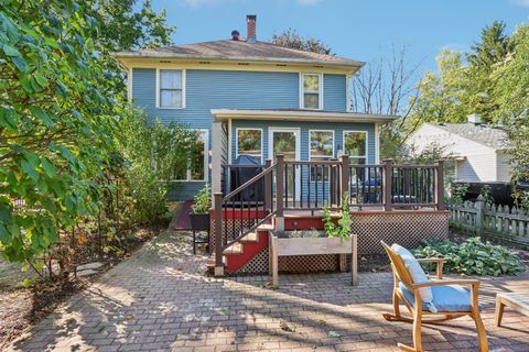 Tiny photo for 532 S Van Buren Street, Batavia, IL 60510 (MLS # 12487501)