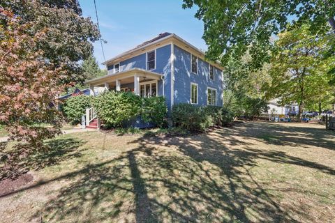 Tiny photo for 532 S Van Buren Street, Batavia, IL 60510 (MLS # 12487501)