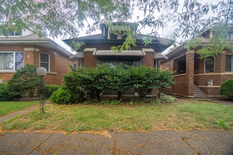 Tiny photo for 9412 S Elizabeth Street, Chicago, IL 60620 (MLS # 12788656)